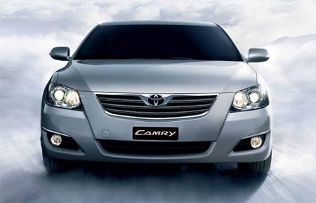 TOYOTA CAMRY
