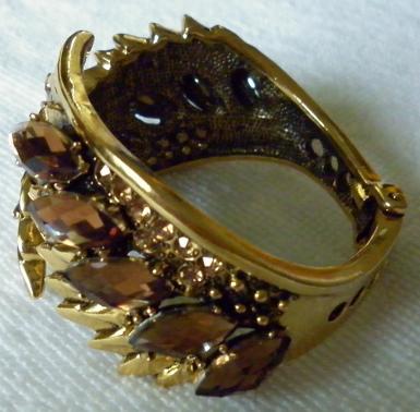 กำไลข้อมือ BL120001-4