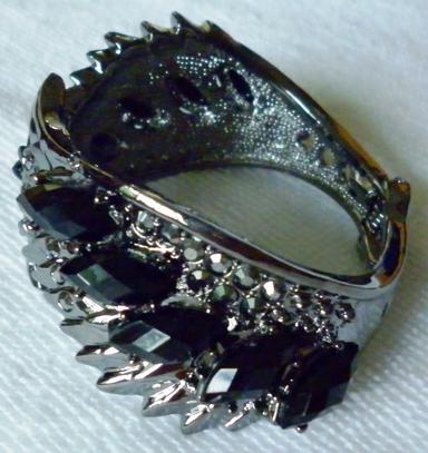 กำไลข้อมือ BL120001-3