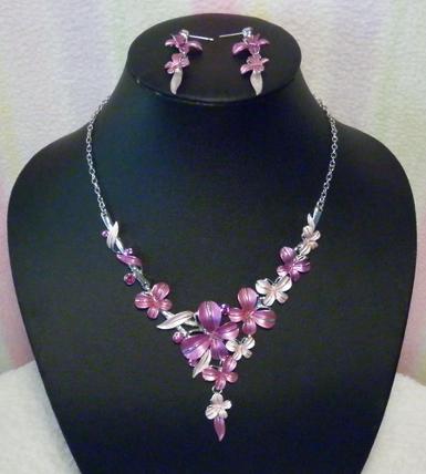 ชุดสร้อยคอ-ต่างหู (NE-120004-1)