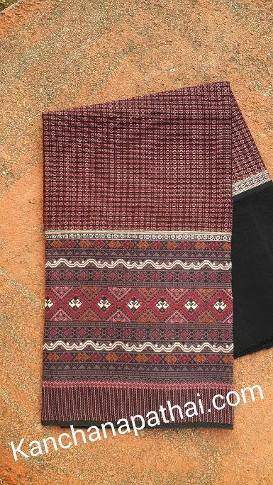 TC582 ผ้าตีนจกต่อซิ่นมุกดอกเล็กสีกะปิ