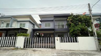  ขาย ทาวน์โฮม โครงการ โนเวลตี้ 