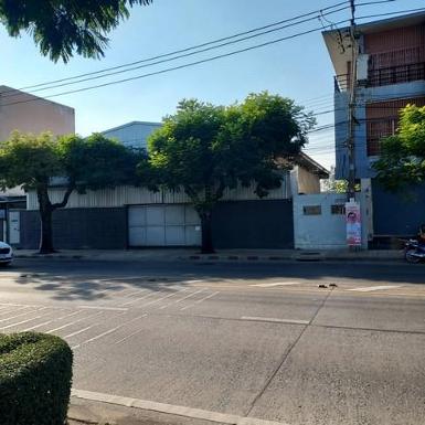 ให้เช่าโกดัง ขนาด 481 ตารางเมตร ถนนสุขุมวิท 103 ใกล้สวนหลวง ร.9