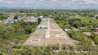 ที่ดินใกล้สนามบินเชียงใหม่ ทำเลดี เหมาะสร้างบ้านพักอาศัย