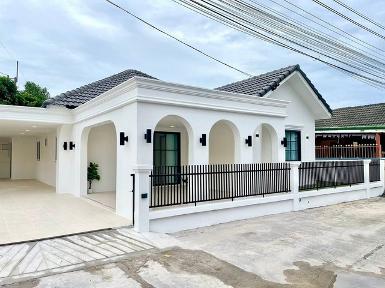 ขายบ้านเดี่ยวใกล้แหลมฉบัง ใกล้เครือสหพัฒน์ 60 ตรว.รีโนเวทใหม่