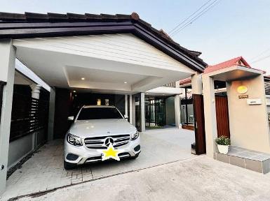 ให้เช่าบ้าน 2 ชั้น มณียา สไตล์รีสอร์ต ริมน้ำ เลียบทางด่วน-รามอินท