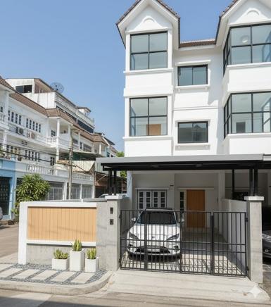 Central Plaza พระราม 3 4นอน เจริญราษฎร์1-7 โฮมโปรพระราม3 590ม. 