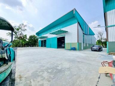  สุวินทวงศ์18-20 ร่มเกล้า3 800 ตร.มMRT มีนบุรี ให้เช่าโกดัง 1 น้ำ