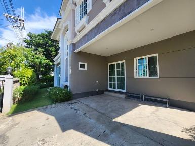 บ้านเดี่ยว โครงการนีโอ โฮม อ่างศิลา-สุขุมวิท เมืองชลบุรี 53 ตรว.