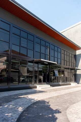 ขายโกดังพร้อมออฟฟิศใกล้BTSปุณณวิถี 532sq.m.100 ตร.วา 2 ชั้น 