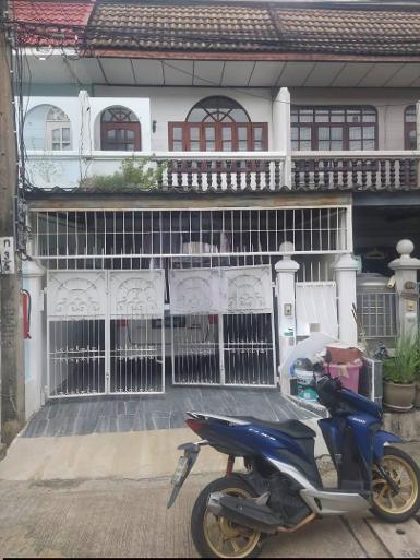 ให้เช่าทาวน์เฮ้าส์ หมู่บ้านเกษรา พัฒนาการ29 เลี้ยงสัตว์ได้