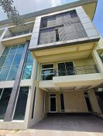 ให้เช่าบ้าน5ห้องนอนห้องมุม600ตร.ม.ย่านรามอินทราใกล้แฟชั่นไอแลนส์