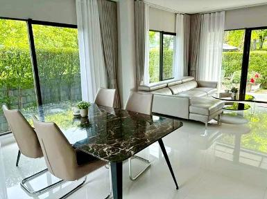 ให้เช่าเบ้านเดี่ยว 2 ชั้น 4นอน สุดหรู อ่อนนุช 70-1 พัฒนาการ87-107