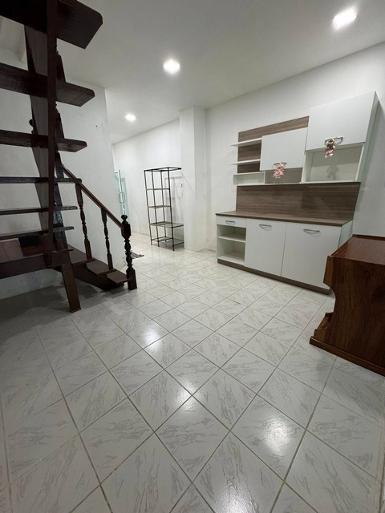 P1829 ให้เช่าทาวน์เฮ้าส์ 2 ชั้น 2 หลังทะลุกัน ซอยรามอินทรา 34