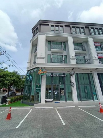 ให้เช่าและขายอาคารพาณิชย์ 4.5 ชั้น The Master อ่อนนุช 2 ถนนสุขุมว