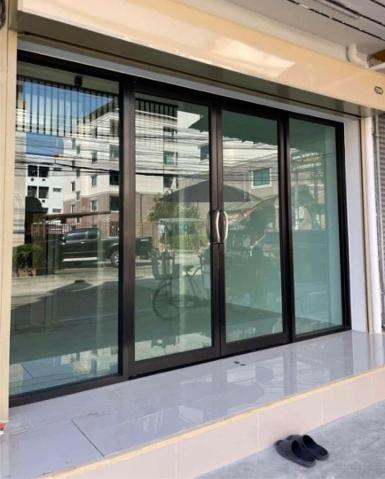 ให้เช่าโฮมออฟฟิศ 4 ชั้น ลาดพร้าว ใก้ล รถไฟฟ้า สถานีลาดพร้าว 101