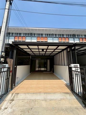 ให้เช่าทาวน์เฮาส์ 2 ชั้น 16 ตร.ว. หมู่บ้าน maple ราชมงคล คลอง 6