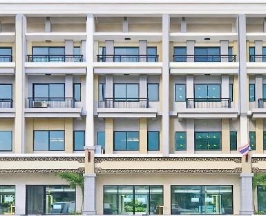 หทัยราษฏร์ ให้เช่าอาคารพาณิชย์ 4ชั้น ทำเลถนนใหญ รามอินทรา 105-111