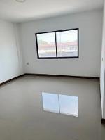 ขายอาคารพาณิชย์  โครงการ รติรัตน์  ถนน บางกรวย-ไทรน้อย