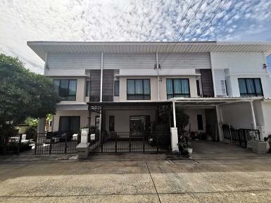 ขายทาวน์เฮ้าส์ หมู่บ้านโมดิวิลล่า ปิ่นเกล้า-วงแหวน ถนนบางกรวย-จงถ