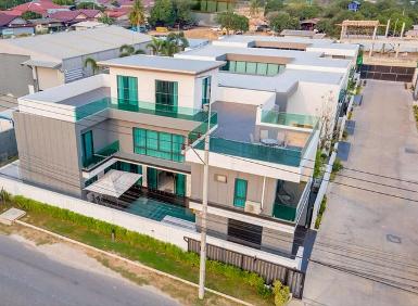 ให้เช่าพูลวิลล่าหรู 6 ห้องนอน สไตล์โมเดิร์น &ndash; ทุ่งกลม ตาลหมัน พัท