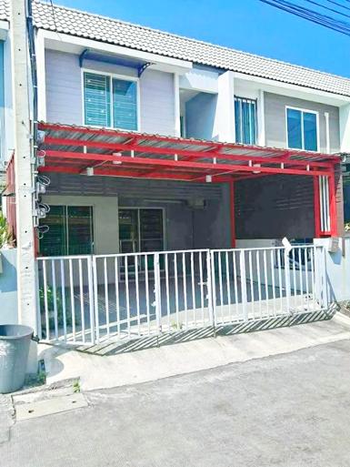 ทาวน์เฮาส์ 4นอน 2น้ำ แจ้งวัฒนะ MRT แจ้งวัฒนะ ปากเกร็ด 28 1.5 กม.