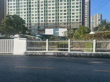 ให้เช่าบ้านเดี่ยว 2 ชั้น พร้อมโกดัง ซอยพหลโยธิน 30 ใกล้ BTS พหลโย