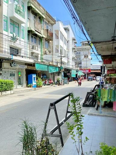 อาคาร 3 ชั้นอิมพีเรียลเวิลด์สำโรง 200 ม.BTSสำโรง 550ม.ให้เช่า-ขาย