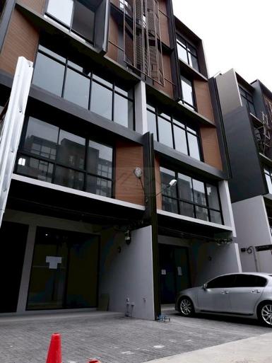 ให้เช่าโฮมออฟฟิศ 5 ชั้น 370 ตร.ม The Pride สุขุมวิท 77 อ่อนนุช 3