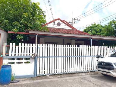  ขาย บ้านเดี่ยวนอกโครงการชลบุรี ต.บ้านบึง อ.ศรีราชา จ.ชลบุรี