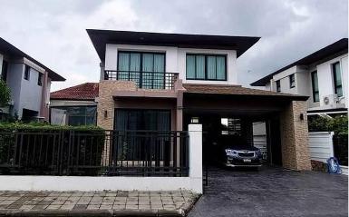 ให้เช่าบ้านเดี่ยว 2 ชั้น โครงการหมู่บ้านอควา ดิวิน่า ซอยรามคำแหง 