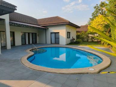 For rent Garden Estate with Western Kitchen