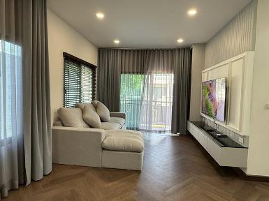 P1950 ให้เช่า ขาย หมู่บ้าน บริทาเนีย BRITANIA บางนาศรีวารี