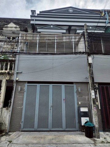 ทาวน์เฮ้าส์ 3 ชั้น ซอยประชาอุทิศ 91 แขวงทุ่งครุ เขตราษฎร์บูรณะ ก