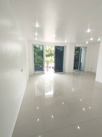 ให้เช่าทาวน์โฮม277ตร.ม.ใกล้แฟชั่นไอแลนส์,MRTวงแหวนรามอินทรา