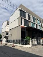 ให้เช่าทาวน์โฮม 3.5 ชั้นหลังมุม โครงการ พาทิโอ พัฒนาการ 32