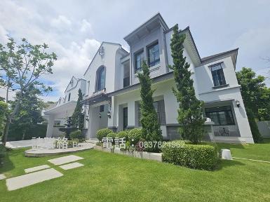 ให้เช่าบ้านหรู2ชั้น Nantawan พระราม9 กรุงเทพกรีฑาตัดใหม่