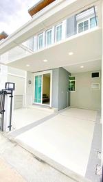  พร้อมเฟอร์ฯ 17 ตรม สุขุมวิท-ลาซาล BTS สำโรง ทาวน์เฮาส์สุดหรู 2ชั