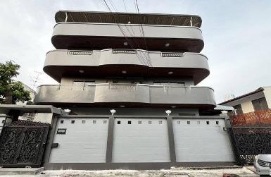 ให้เช่าโฮมออฟฟิศ ตึกStand alone 4 ชั้น ซอยรัชดาภิเษก3 