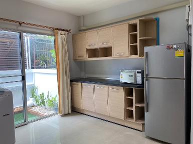 BH3873ให้เช่าทาวน์โฮม 3ชั้น บ้านกลางเมือง ลูเซิร์น สุขุมวิท อ่อนน