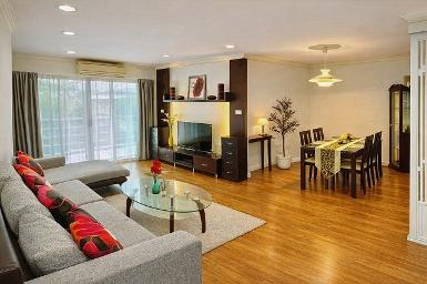 เอ็มควอเทียร์ 1.3 กม. 2 นอน 2 น้ำ BTS ทองหล่อ 900 ม.ให้เช่าคอนโด