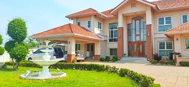  คฤหาสน์ 2 ชั้น ตลาดนิมิตใหม่ 2.1กม. คลองสามวาพูลวิลล่าหรูใหญ่ 4น