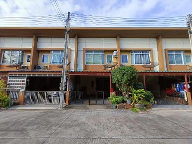  ขาย ทาวน์เฮ้าส์ โครงการ ร่มไม้ 2 ศรีราชา จังหวัด ชลบุรี 