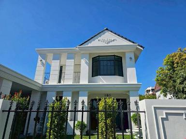 Pre-Sale 8.9 ล้าน (บ้านเปล่า + ของแถม) หมู่บ้านริมดอย #สุเทพ