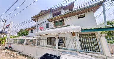 ให้เช่าบ้านเดี่ยว 3 ชั้น ห้วยขวาง 5นอน รัชดา18 MRT สุทธิสาร 700 