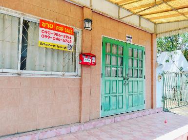 ขายบ้านหมู่บ้านราชาวิลล่า 2 2 ชั้น โชคชัย 4 แยก 64 43 ตร.ว.