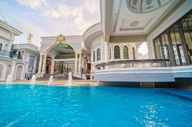 ขายคฤหาสน์ 3ชั้น super car 20คัน 2ไร่ 72ตร.ม.14นาทีเซนทรัลปิ่นเกล