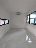 ให้เช่าโฮมออฟฟิศ3.5ชั้นย่านรัชดาลาดพร้าวโชคชัย4 ใกล้MRTลาดพร้าว