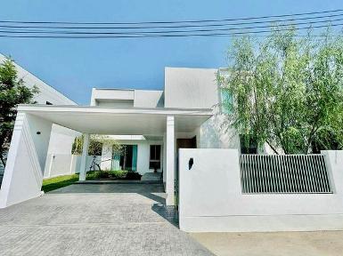 ขายด่วน 7.5 ล้าน มหิดล #ป่าแดด บ้าน 2 ชั้น สไตล์โมเดิร์น พร้อมอย