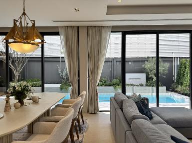 ให้เช่าบ้านเดี่ยว5นอนพร้อมสระย่านกรุงเทพกรีฑาพัฒนาการ พระราม 9